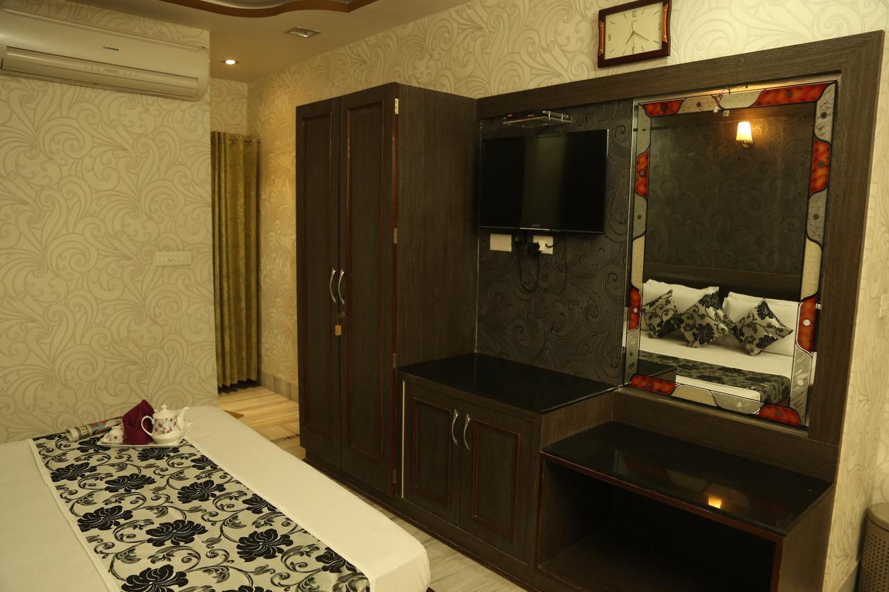 Hotel New Golden Palace Phalodi  ภายนอก รูปภาพ